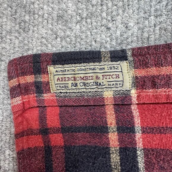 Abercrombie & Fitch Chamois Flannel Long Sleeve Button Down Red Black Size XL - Picture 6 of 8